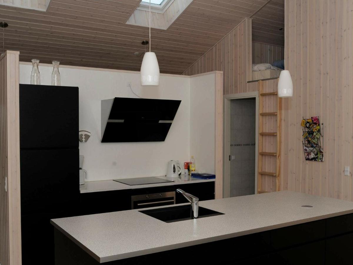 10 Person Holiday Home In Ansager Esterno foto